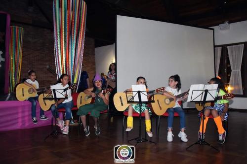 violão